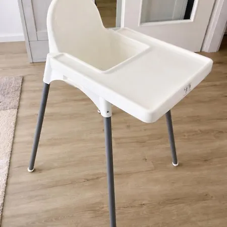 Komfortable In Zentraler Lage *